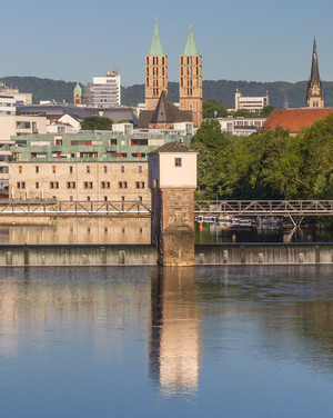 Kassel Blick auf Kassel mit Schleuse