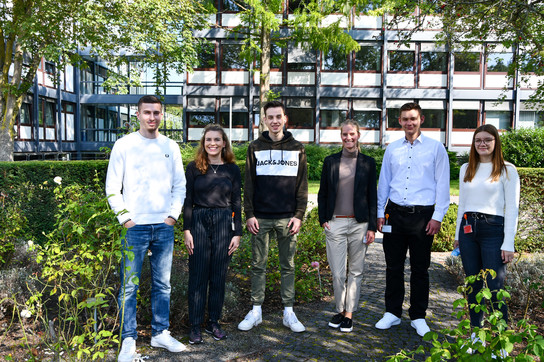 Foto: Gruppenbild der Azubis an der SRH Berufliche Rehabilitation